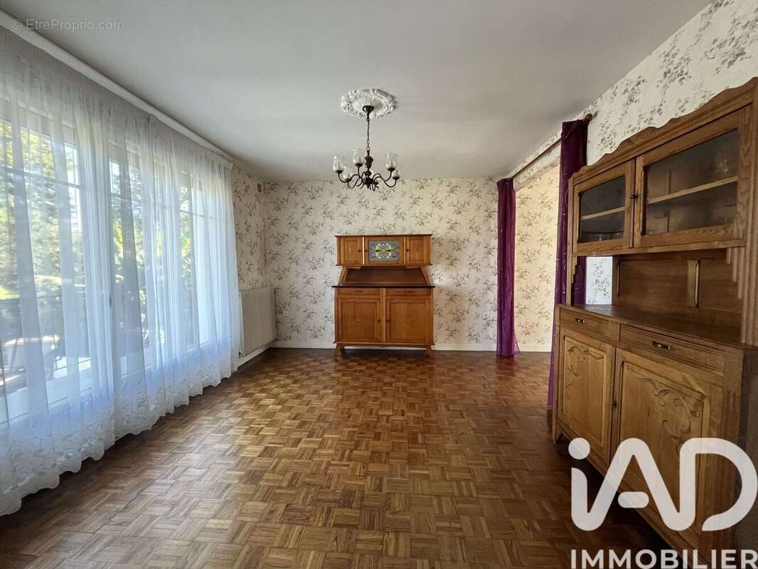 Photo 2 - Maison à ROUMAZIERES-LOUBERT