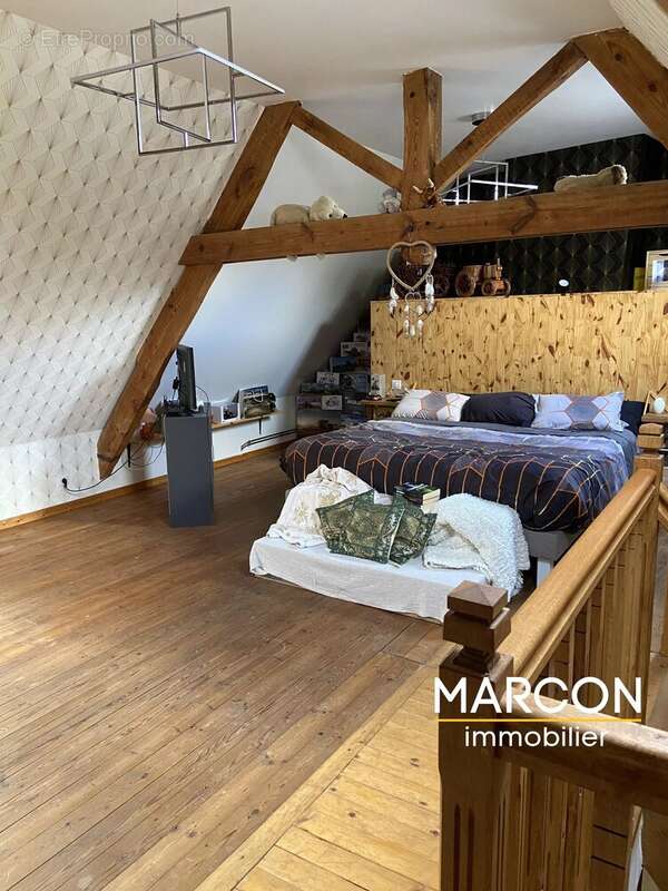 Maison à FELLETIN