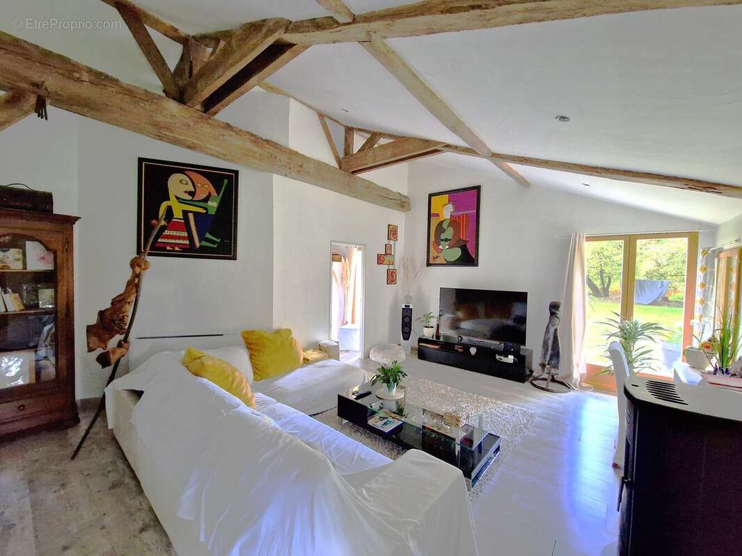 Photo-2024/100309-1A-1 - Maison à MEZOS