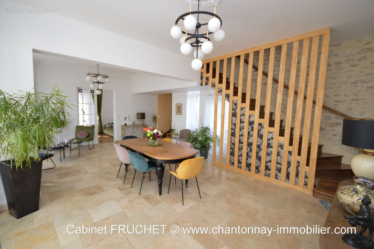 Maison à CHANTONNAY