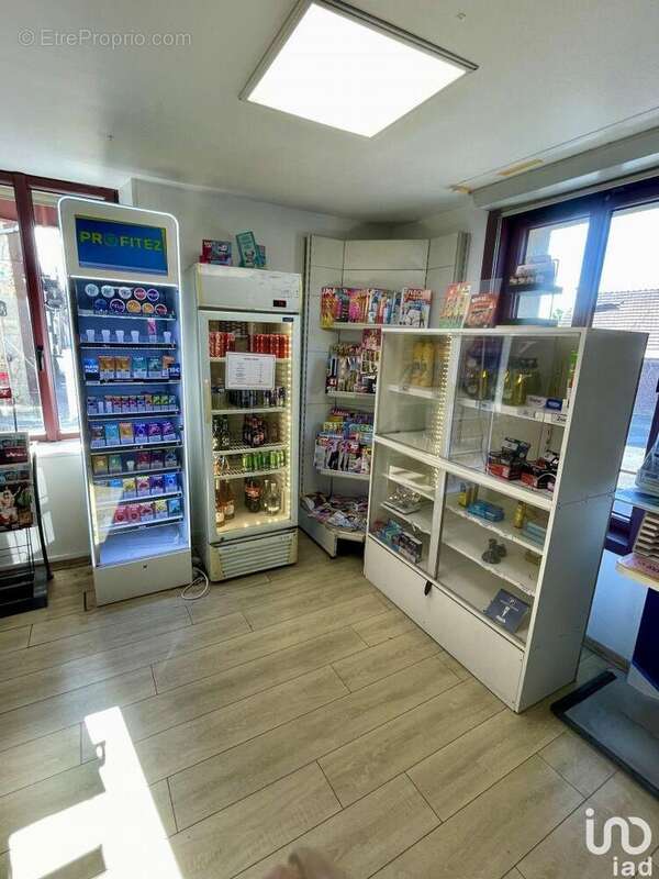 Photo 4 - Commerce à FITZ-JAMES