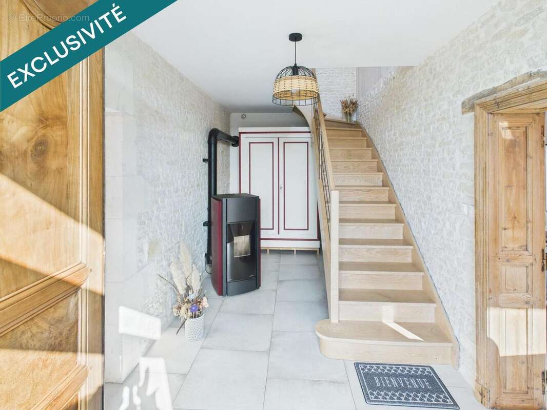 Photo 3 - Maison à ASNIERES-LA-GIRAUD