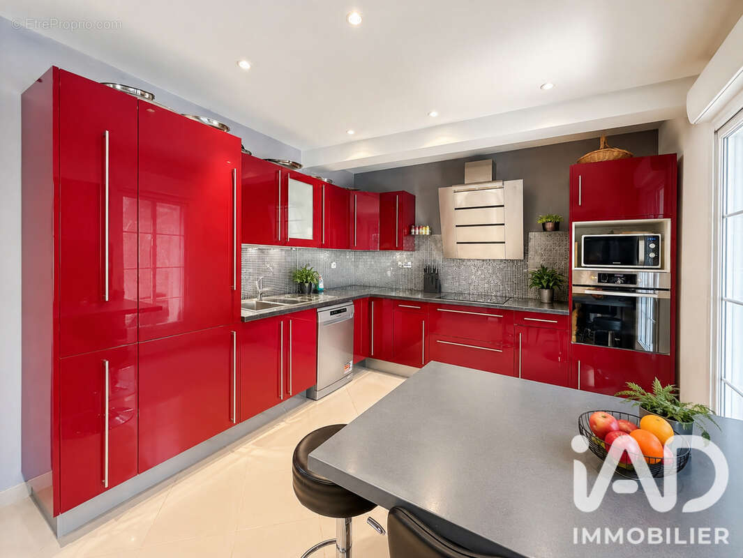 Maison 187 m² à Cinqueux  - photo 8