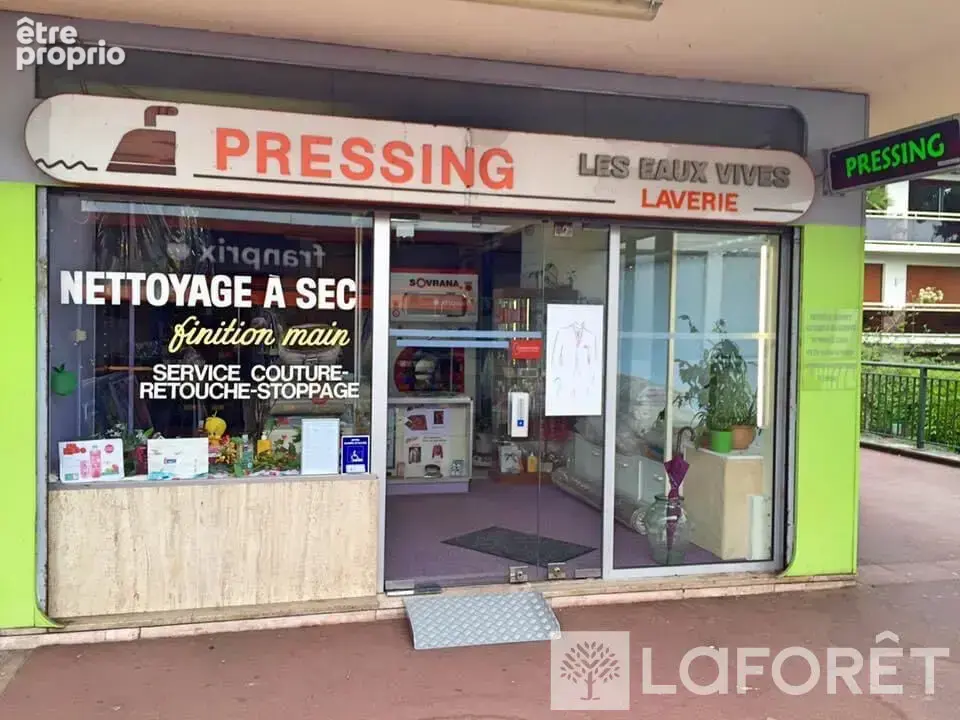 Commerce à PALAISEAU