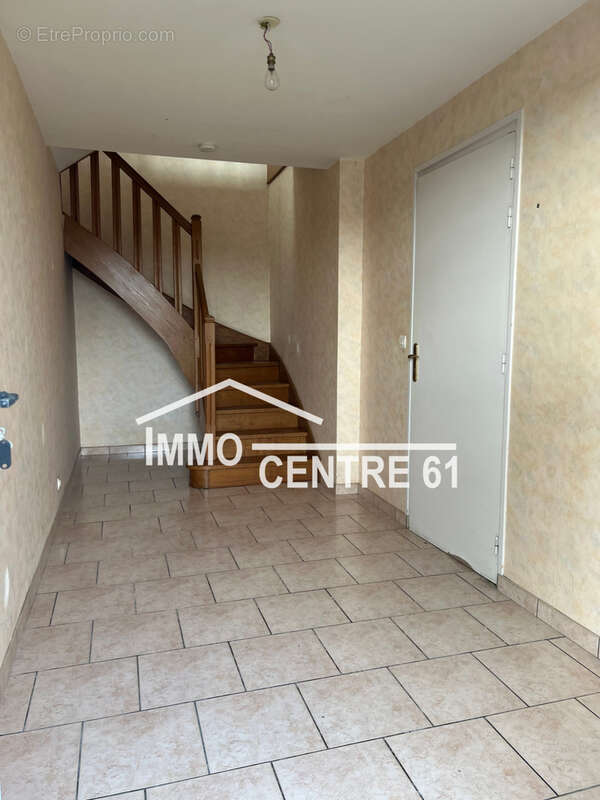 Vaste ensemble immobilier - photo 24