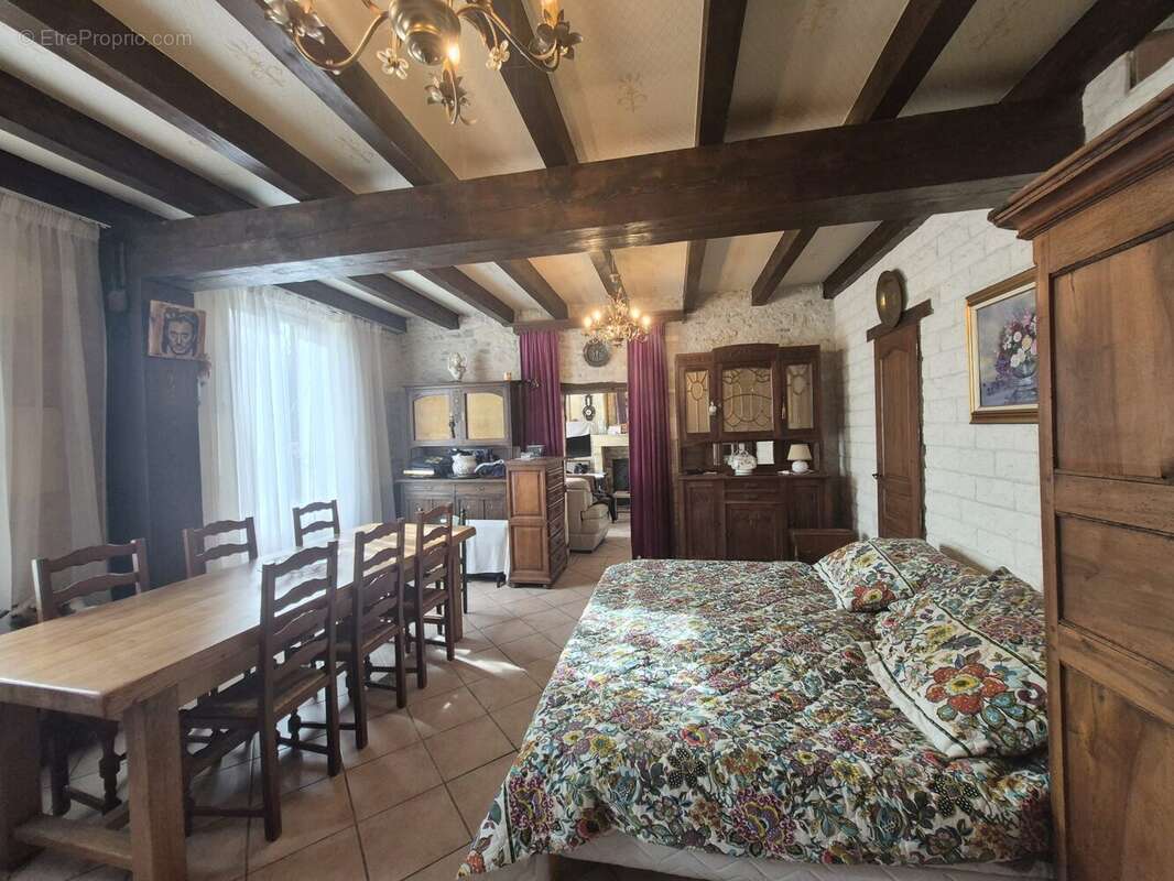 Maison à LES TOUCHES-DE-PERIGNY