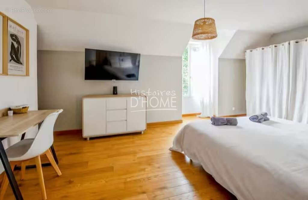 Maison à LE PLESSIS-FEU-AUSSOUX