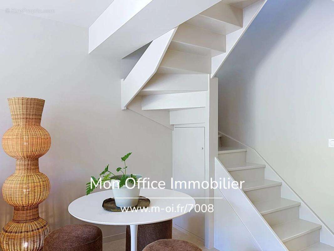Référence : 7008-les - duplex t3 rénové à 100m de la plage à vendre à grimaud beauvallon - photo 13