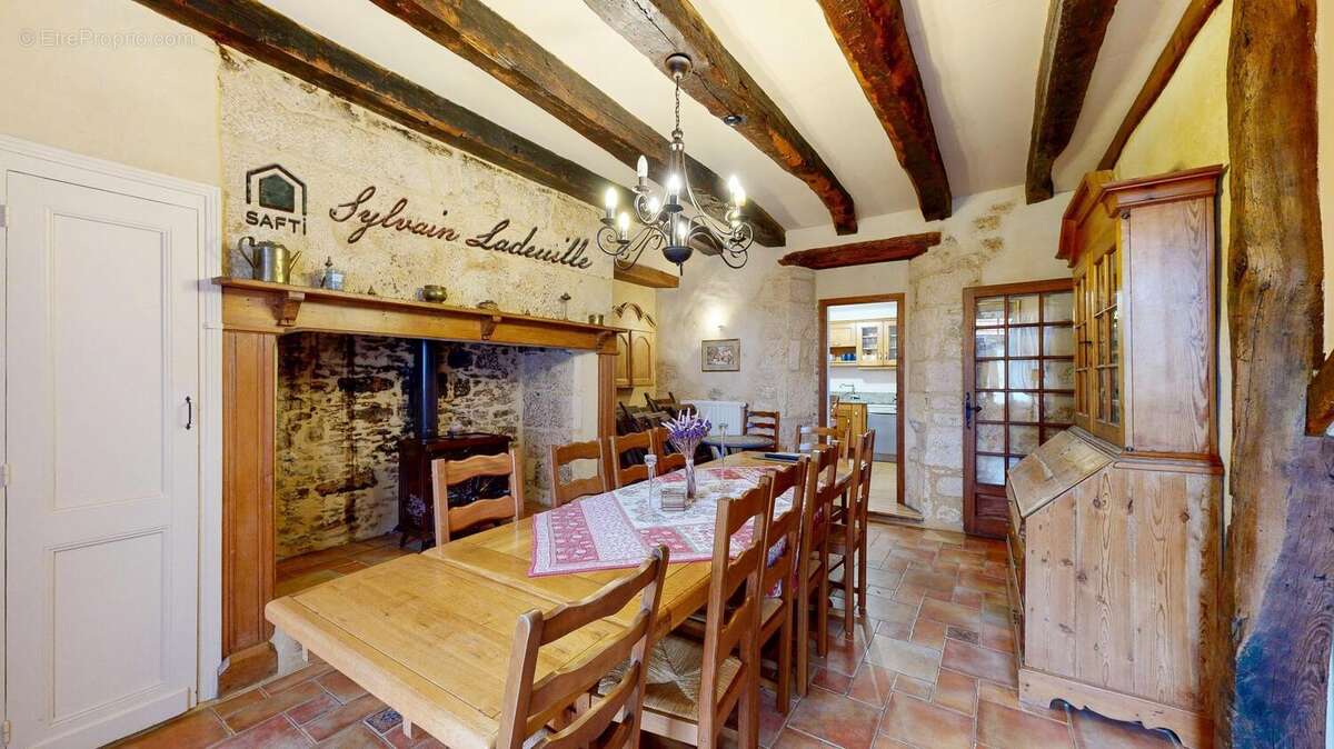 Photo 3 - Maison à MEYRALS