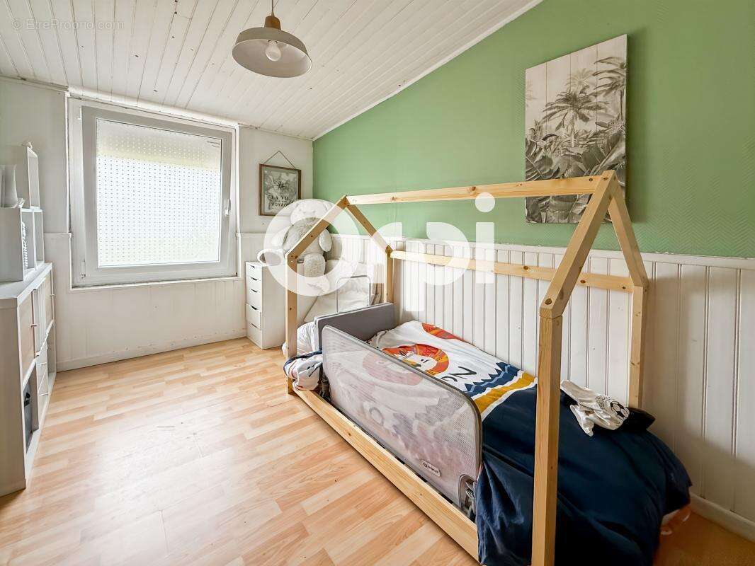 Maison à SAINT-ETIENNE-AU-MONT