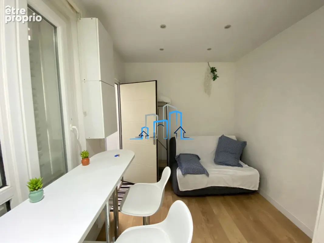 Appartement 1 pièce 10 m² à vendre à Paris-18e (75018) - photo 2