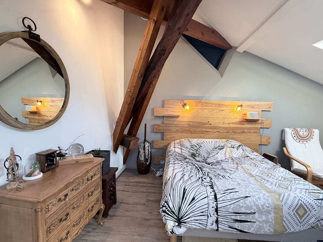 Appartement à VIZILLE