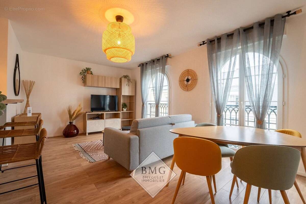 Appartement à SERRIS