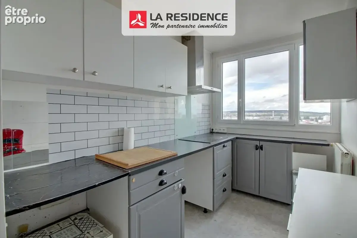 Appartement 2 pièces 42 m² à vendre à Poissy (78300) - photo 4