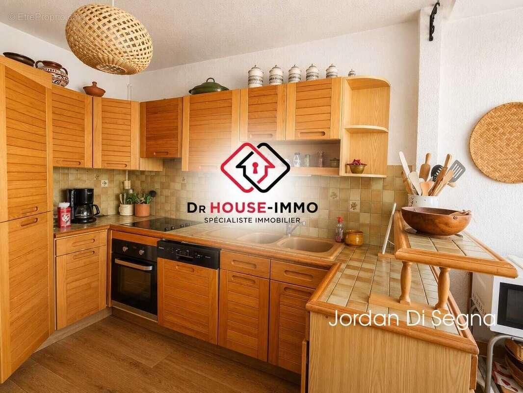 Appartement 85 m² à Toulon  - photo 4