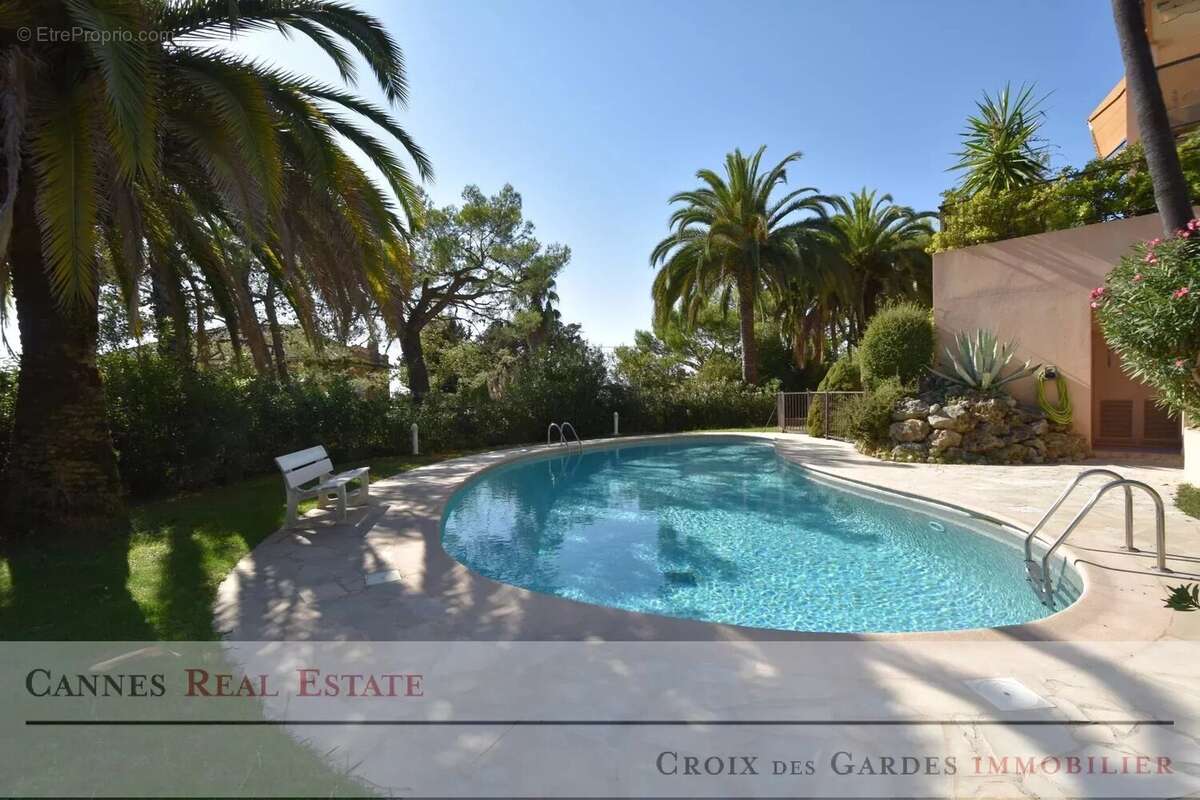 Appartement à LE CANNET