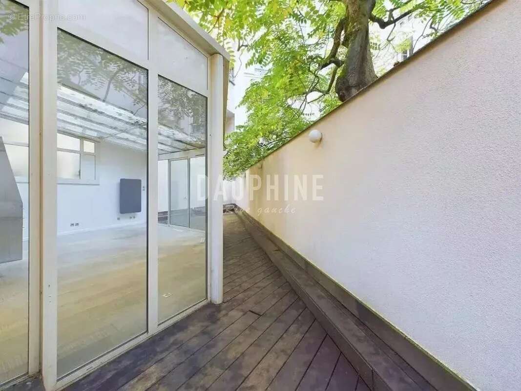 Appartement à PARIS-6E