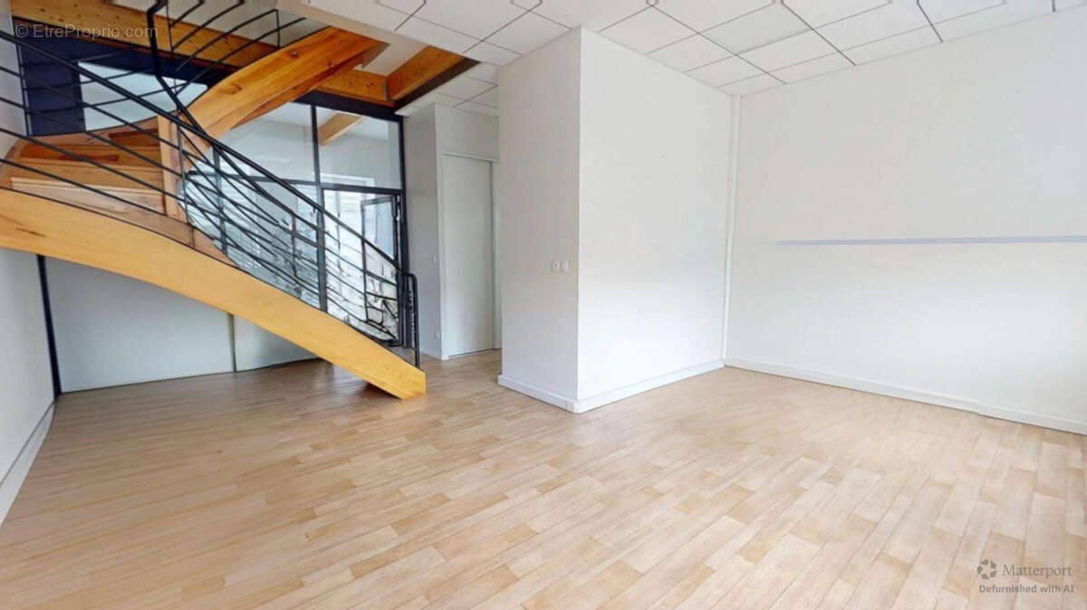 Maison à LA SEAUVE-SUR-SEMENE