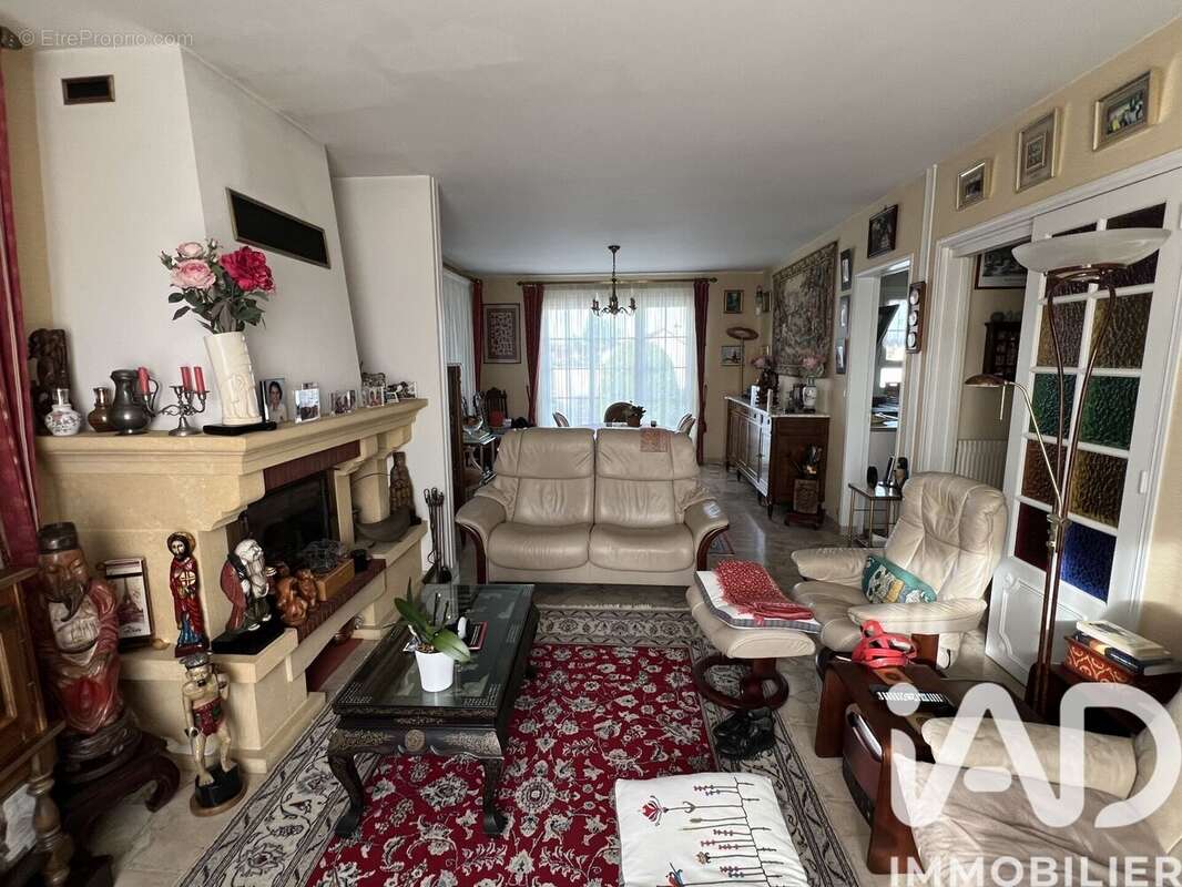 Photo 2 - Maison à NANTEUIL-LES-MEAUX
