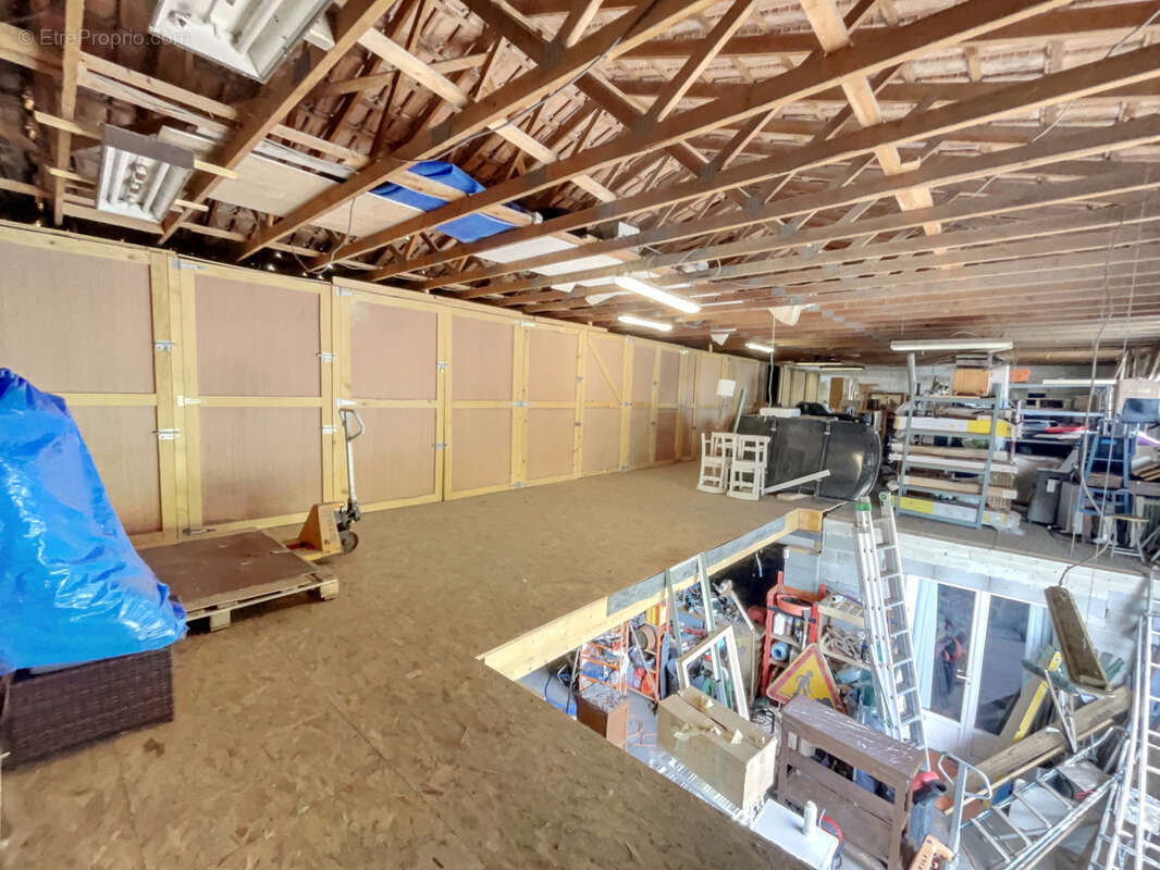 Commerce à MARSEILLAN