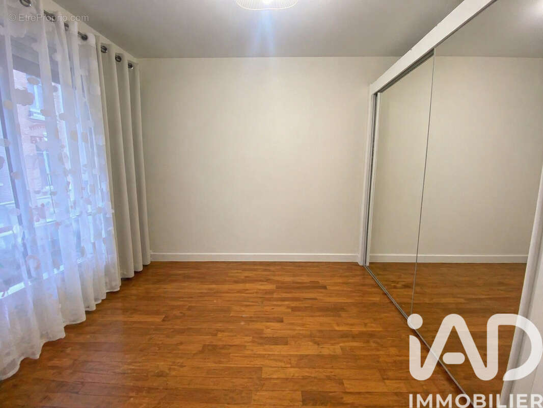 Photo 3 - Appartement à PARIS-16E