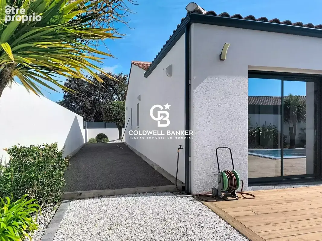 TALMONT SAINT HILAIRE - Golf et port - Maison contemporaine 2022 de plain-pied  avec 5 chambres, dépendances et piscine - photo 20