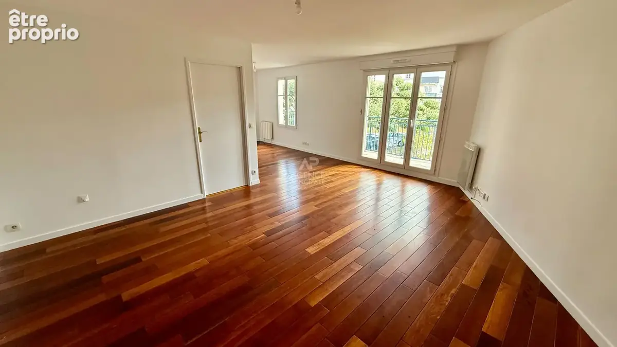 À vendre : Appartement 4 pièces à Vauréal - photo 2