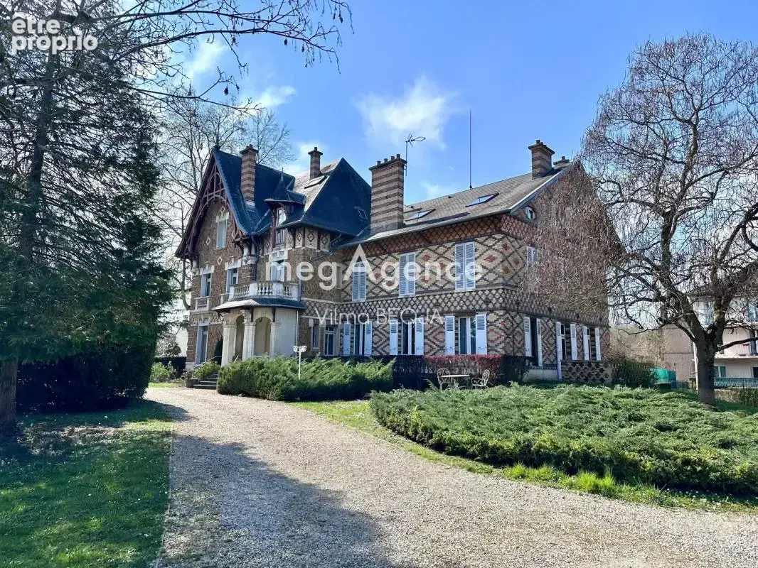 Appartement à SENS