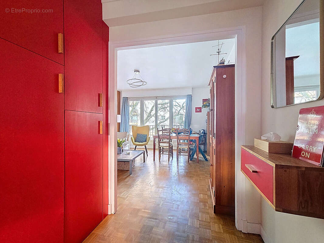 Appartement à BOURG-LA-REINE