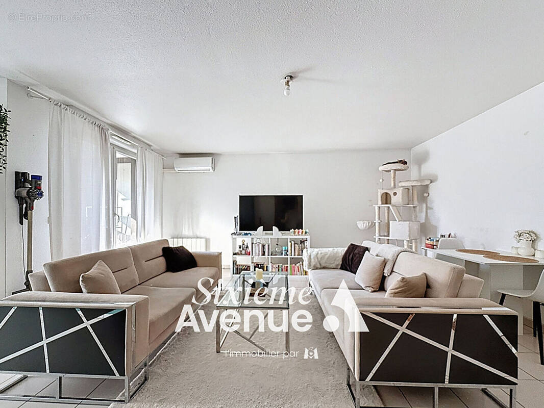 Appartement à VENISSIEUX