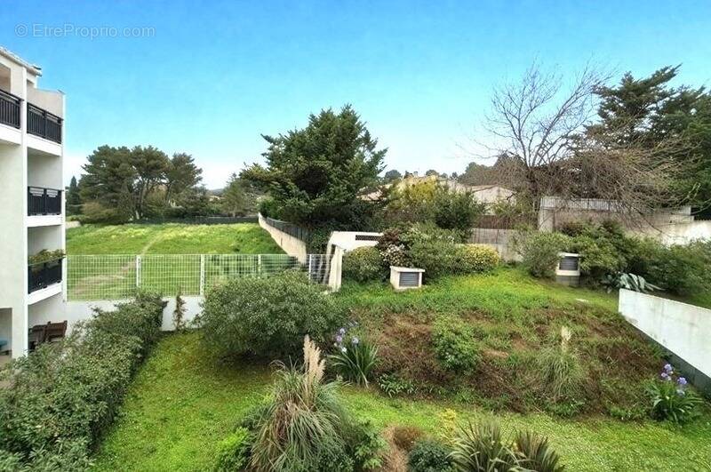 Appartement à MARSEILLE-11E