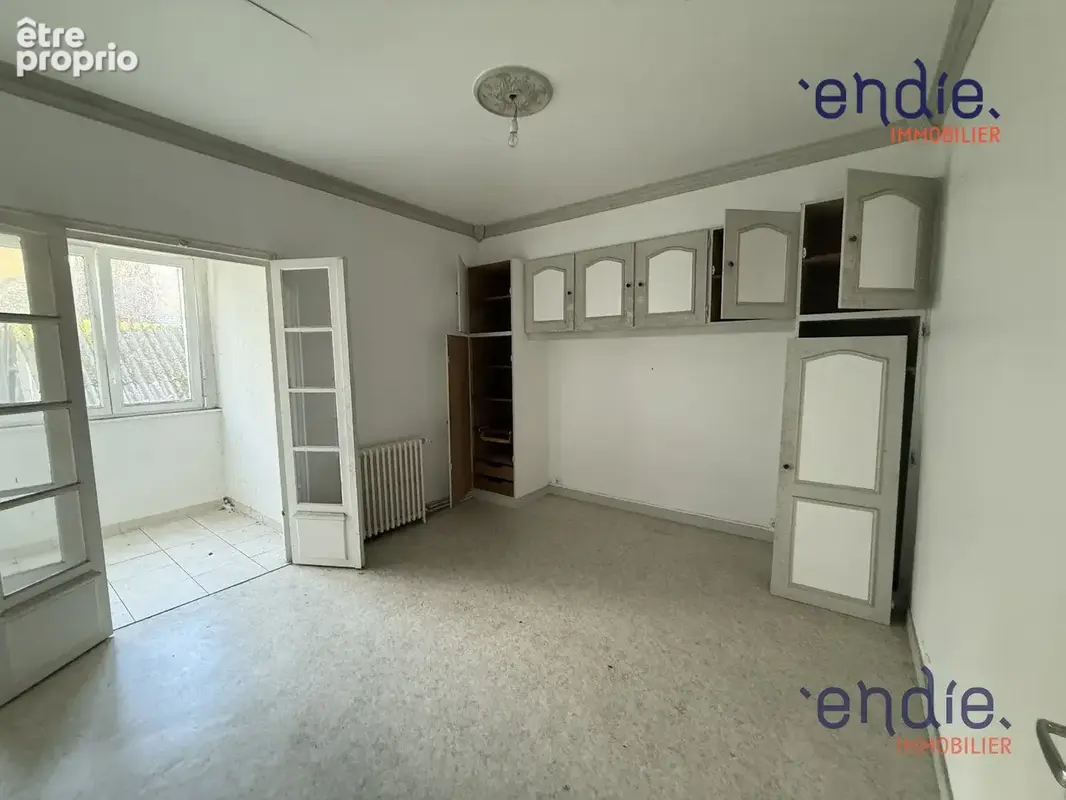 Appartement 830 m² à vendre à Rosporden (29140) - photo 8