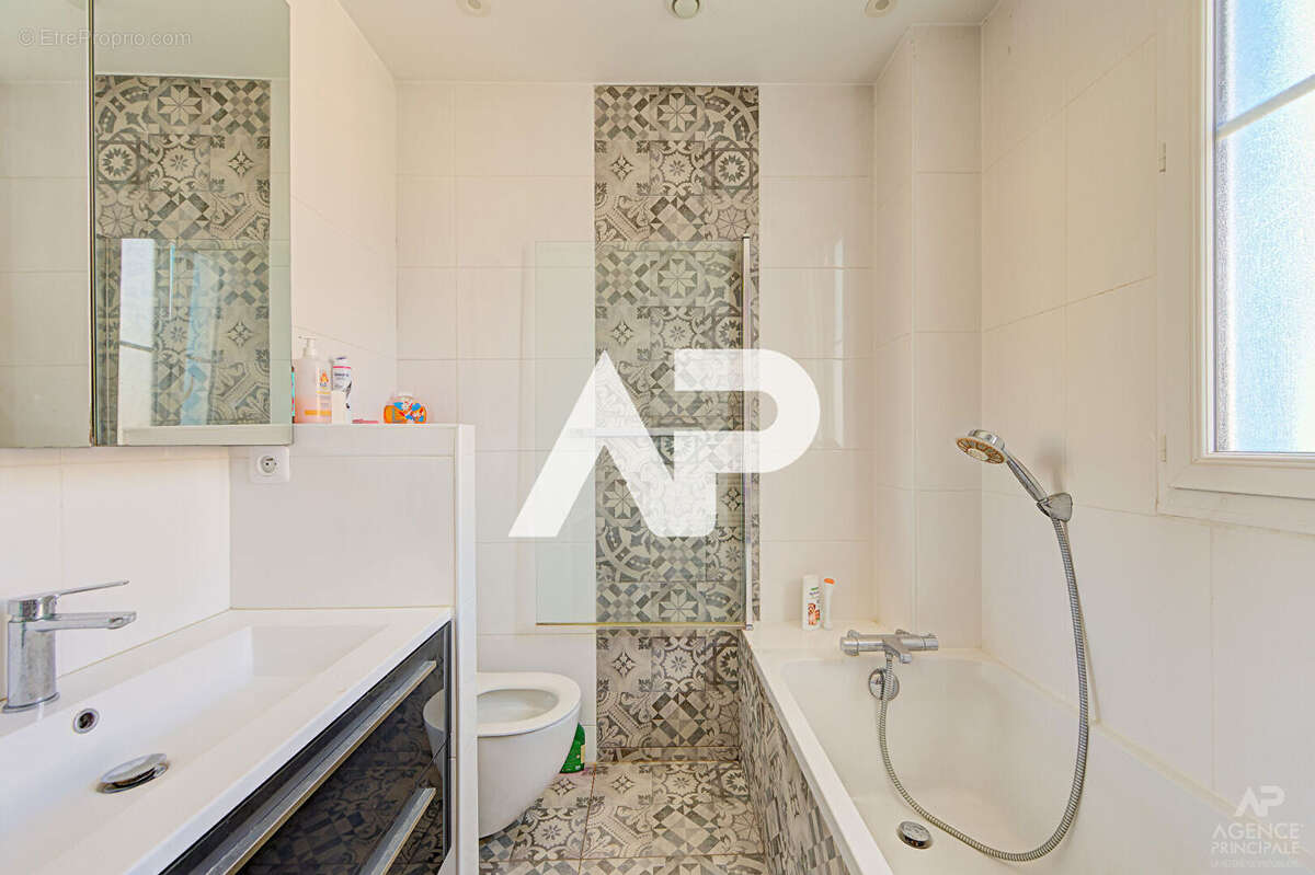 Maison Rueil Malmaison 7 pièce(s) 132 m2 - photo 13