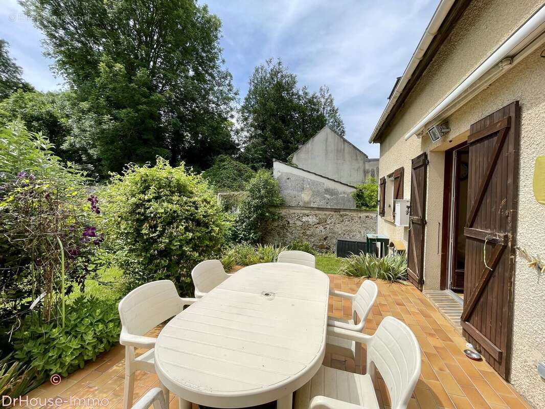 Maison à CHESSY
