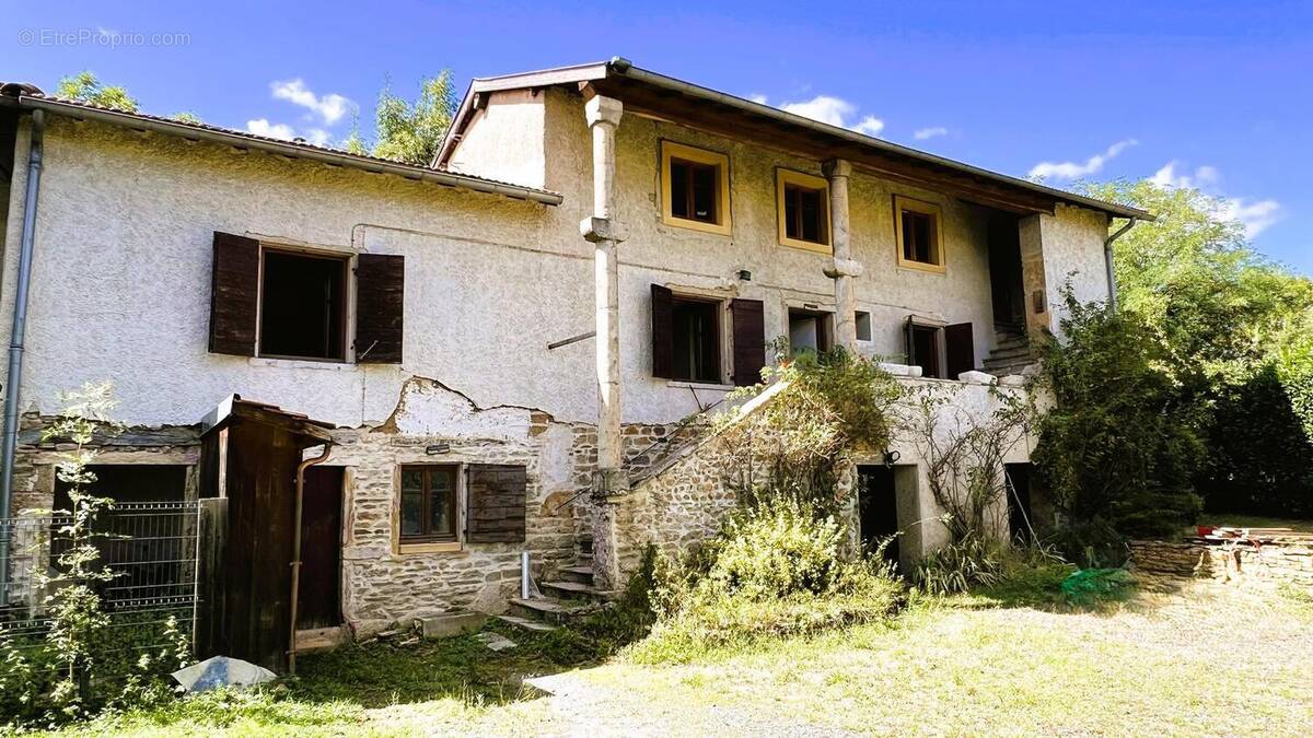 Photo 1 - Maison à LA TOUR-DE-SALVAGNY