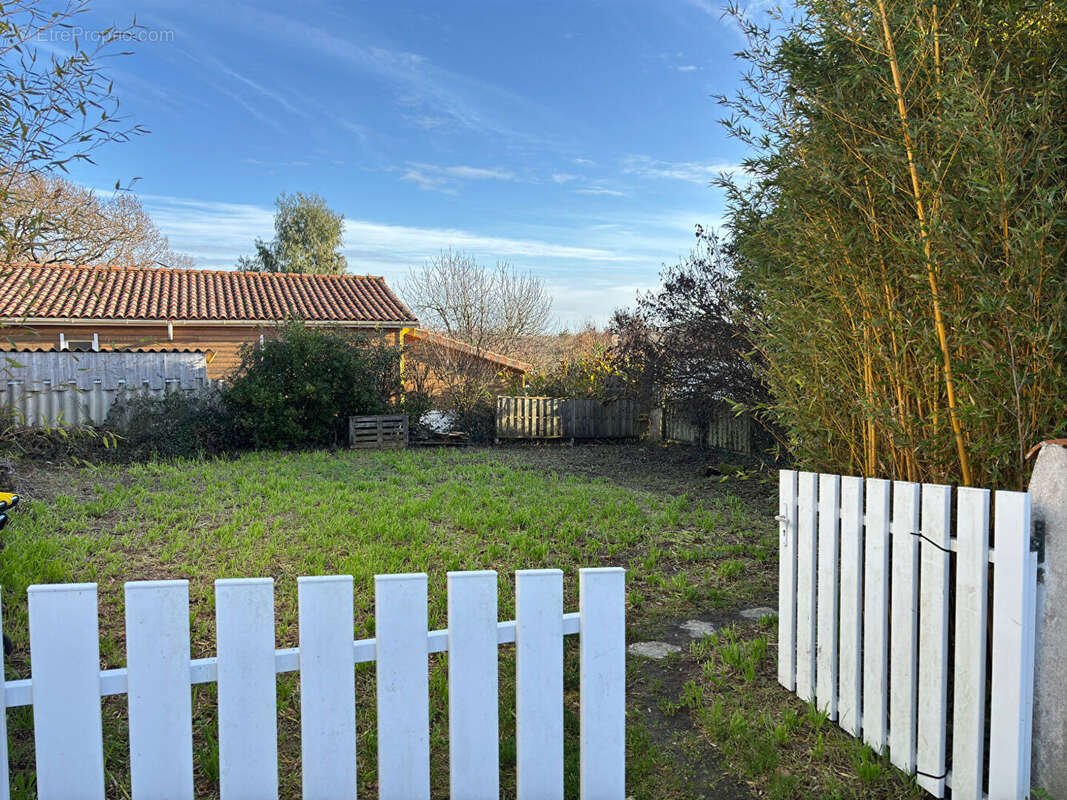 Maison à MEDIS