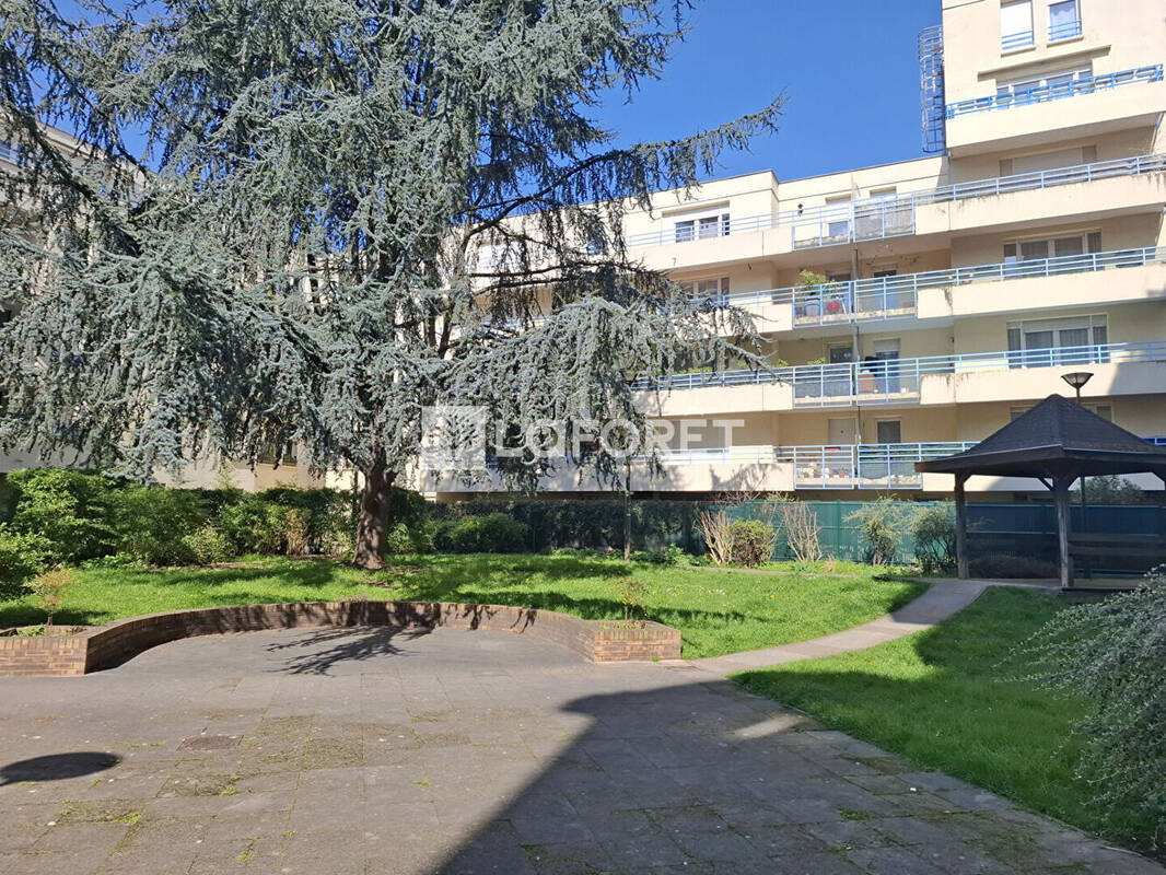 Appartement à ROSNY-SOUS-BOIS