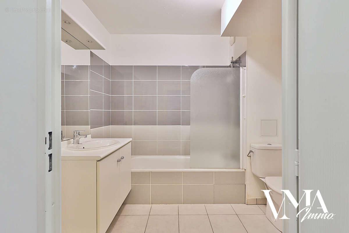 Appartement à TASSIN-LA-DEMI-LUNE