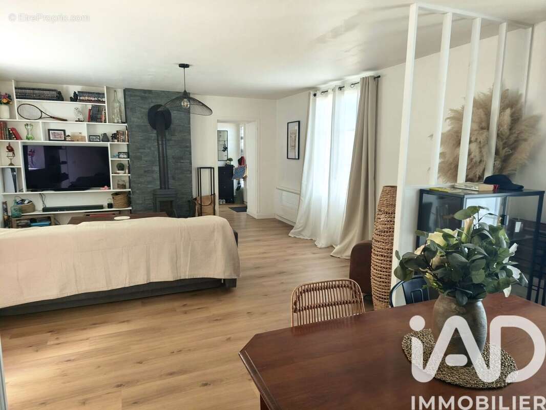 Photo 3 - Maison à MONTLOUIS-SUR-LOIRE