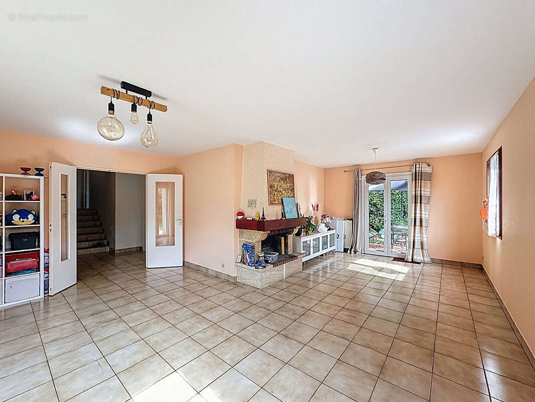 Maison à SAINT-ORENS-DE-GAMEVILLE