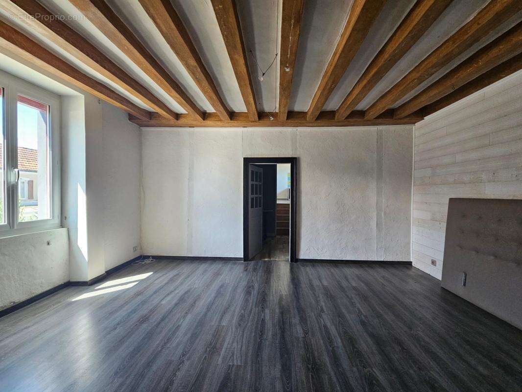 Maison à SAINT-MARS-LA-BRIERE