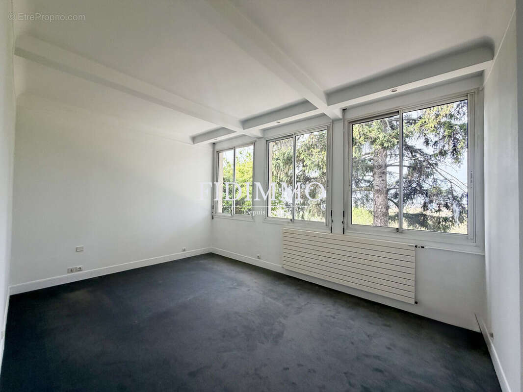 Maison à CHENNEVIERES-SUR-MARNE