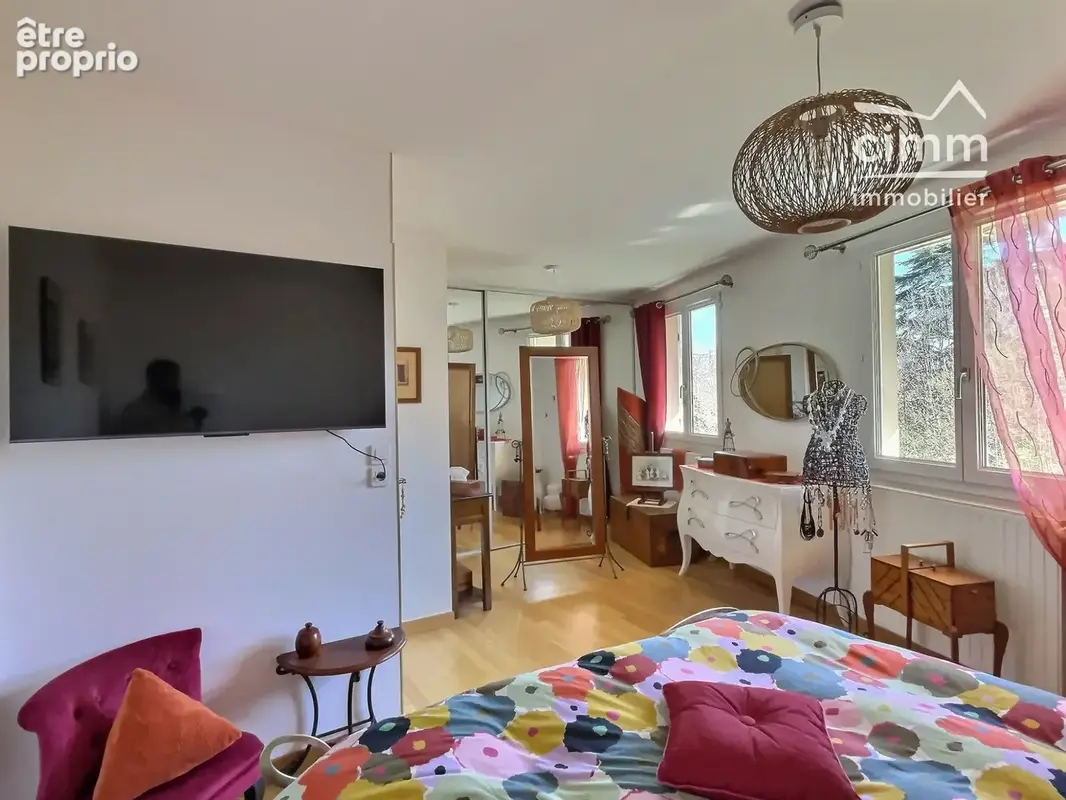 Appartement 4 pièces 105 m² à vendre à Seyssins (38180) - photo 8