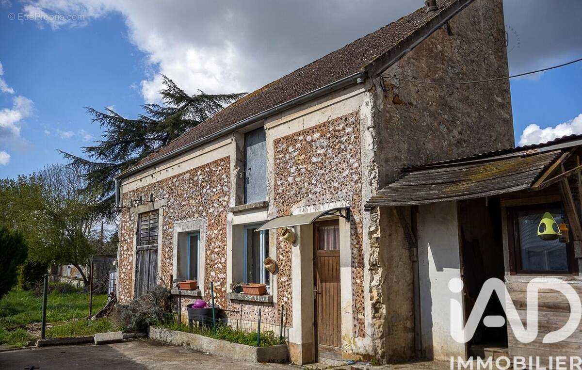 Photo 1 - Maison à JOUY-SUR-MORIN