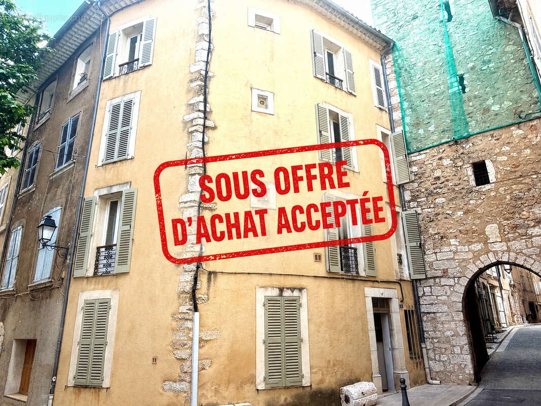 Appartement à AUPS