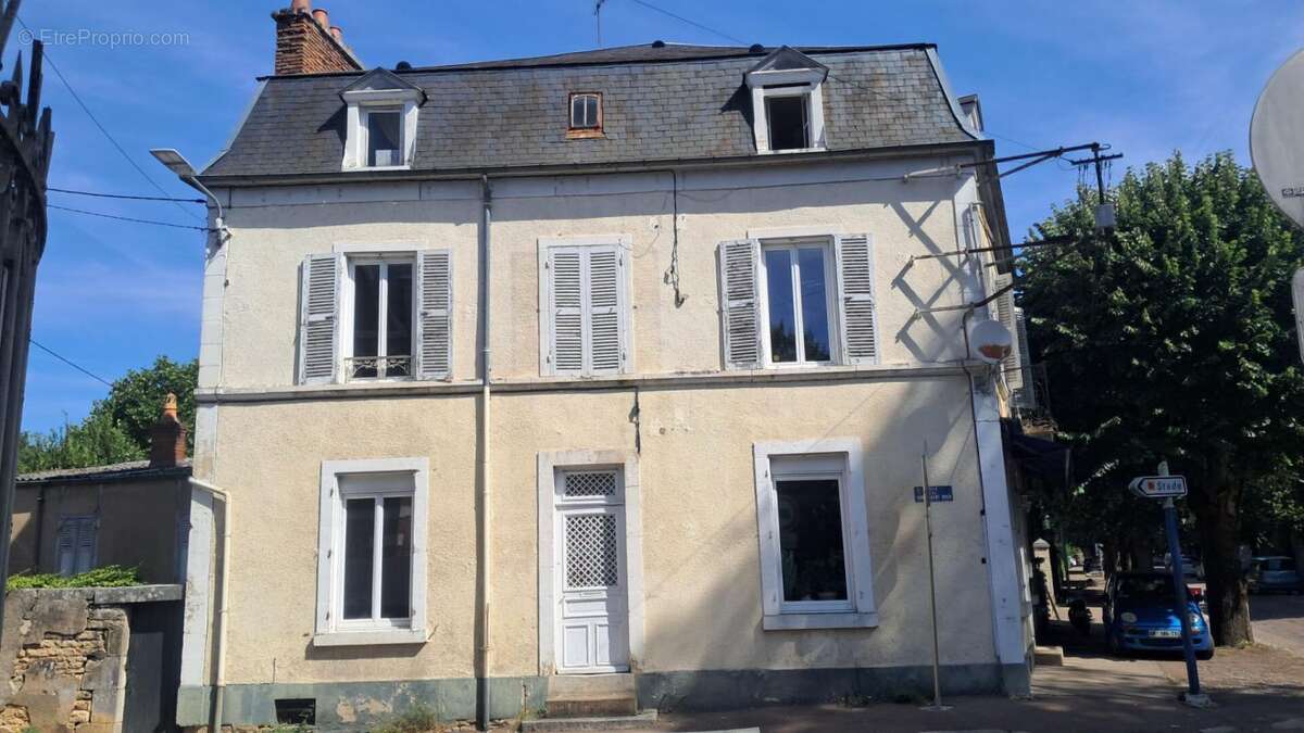 Maison à CLAMECY