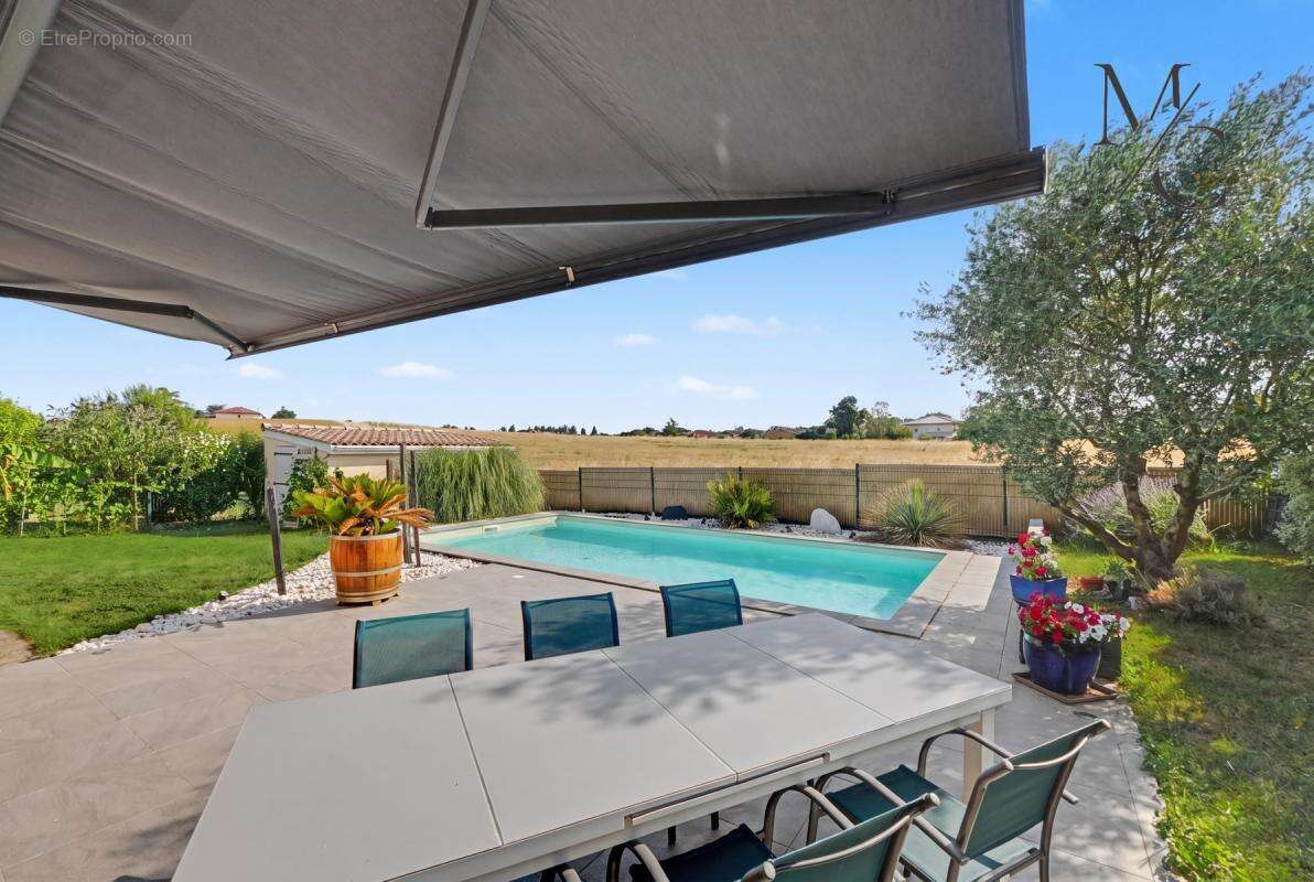 Maison T5 tout confort avec garage et piscine à Aussonne - photo 15