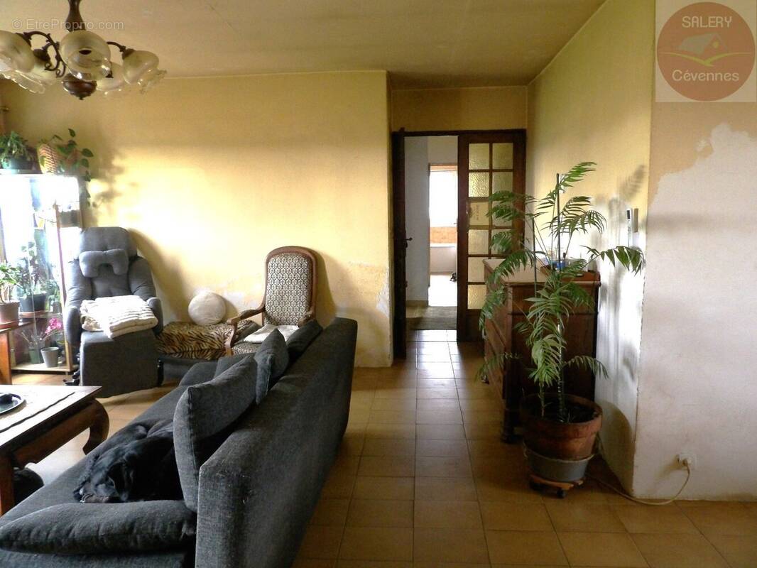 Maison à DOMESSARGUES