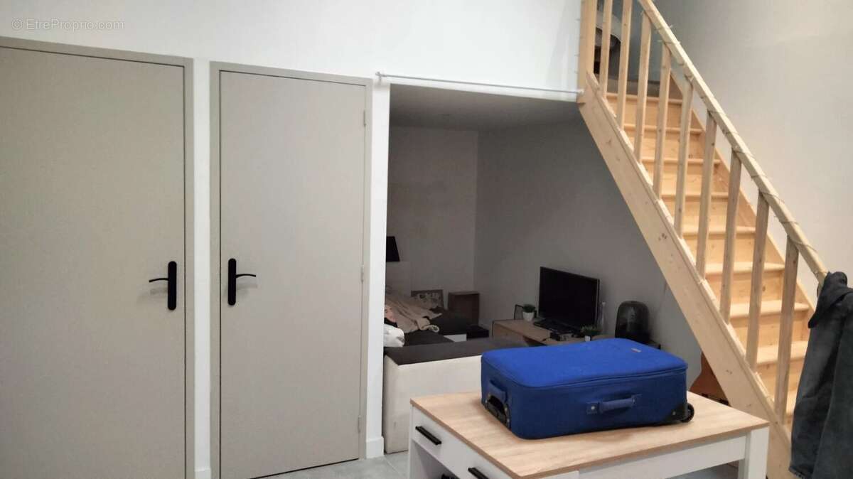 Appartement à NEUVILLE-DE-POITOU