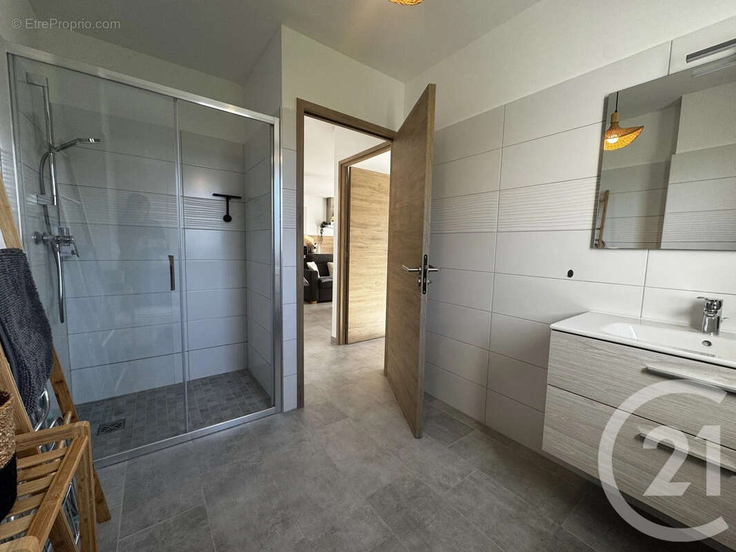 Appartement à SANTA-LUCIA-DI-MORIANI